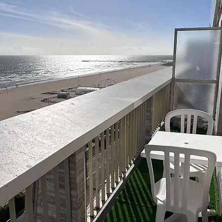 Familial En Bord De Avec Balcon Et Parking A Jean De Monts - Fr-1-323-505